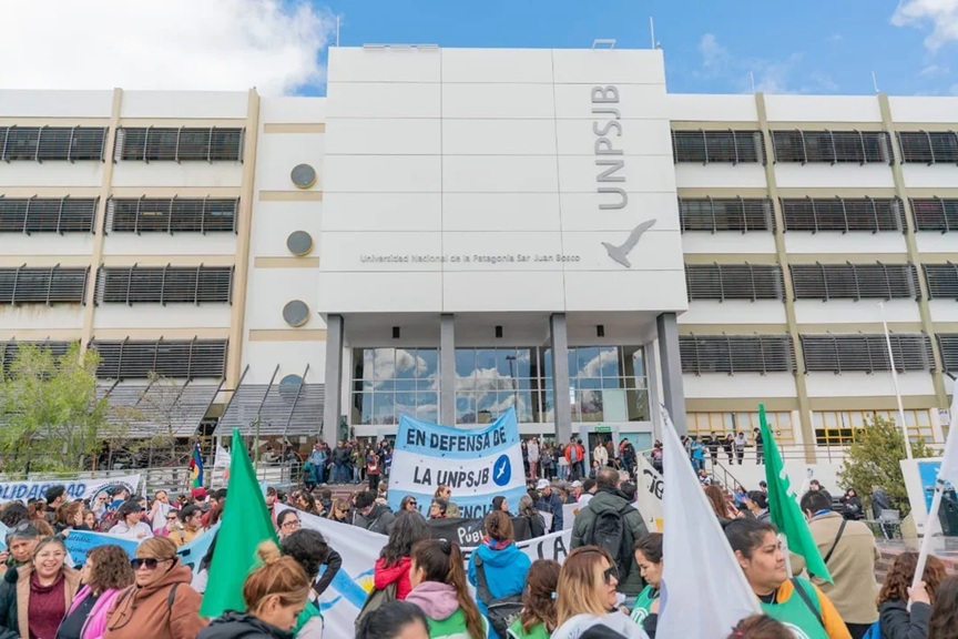 Paro universitario nacional por salarios y financiamiento - Al Sur Noticias